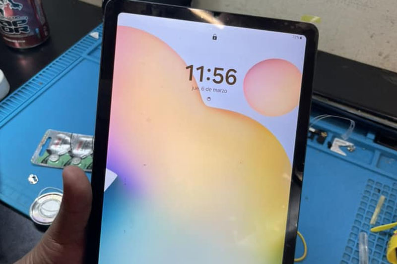 Servicio Técnico de Reparación de Celulares Cambio de Pantalla Puerto de Carga Tapas Traseras Vidrios de Cámara Software Liberaciones Diagnósticos Accesorios Cargadores Originales Audífonos Bluetooth Cables Venta de Celulares Chips Claro y Tigo